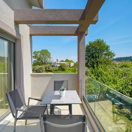 Apartman Yasemi Luxury Liménasz